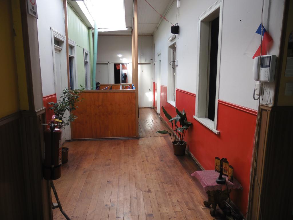 וואלפאראיסו Hostal Tricontinental מראה חיצוני תמונה