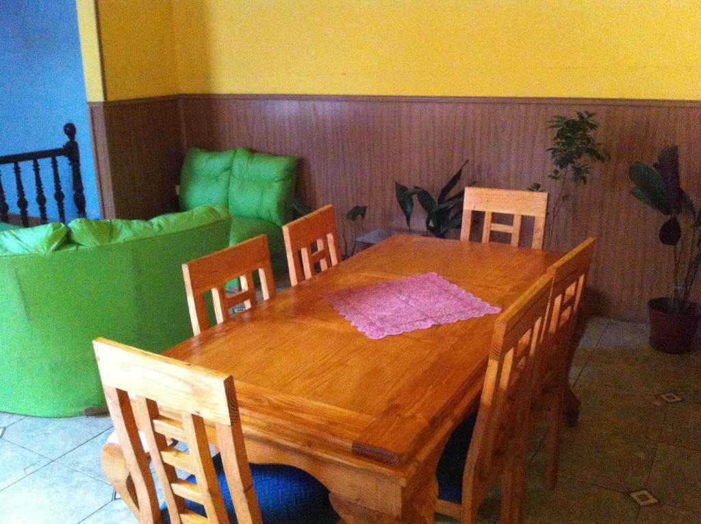 וואלפאראיסו Hostal Tricontinental מראה חיצוני תמונה