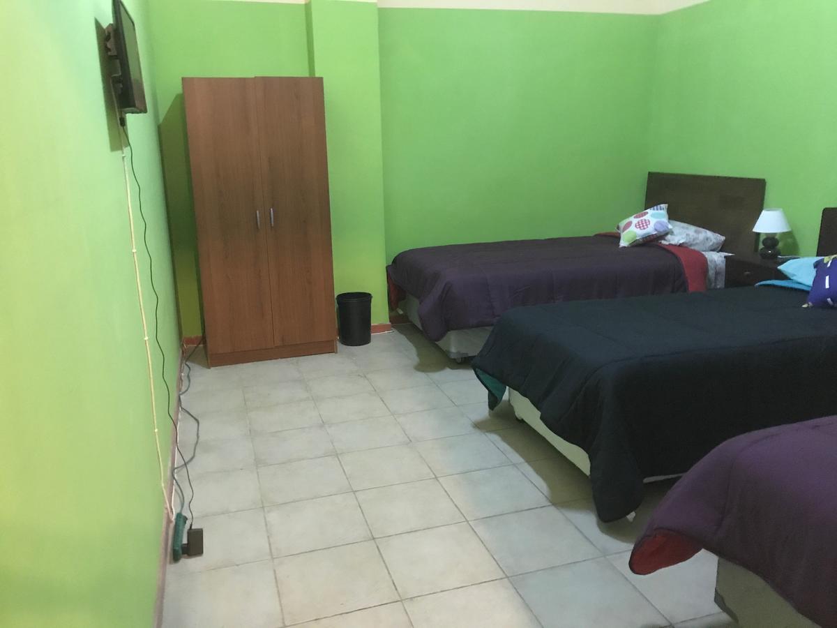 וואלפאראיסו Hostal Tricontinental מראה חיצוני תמונה
