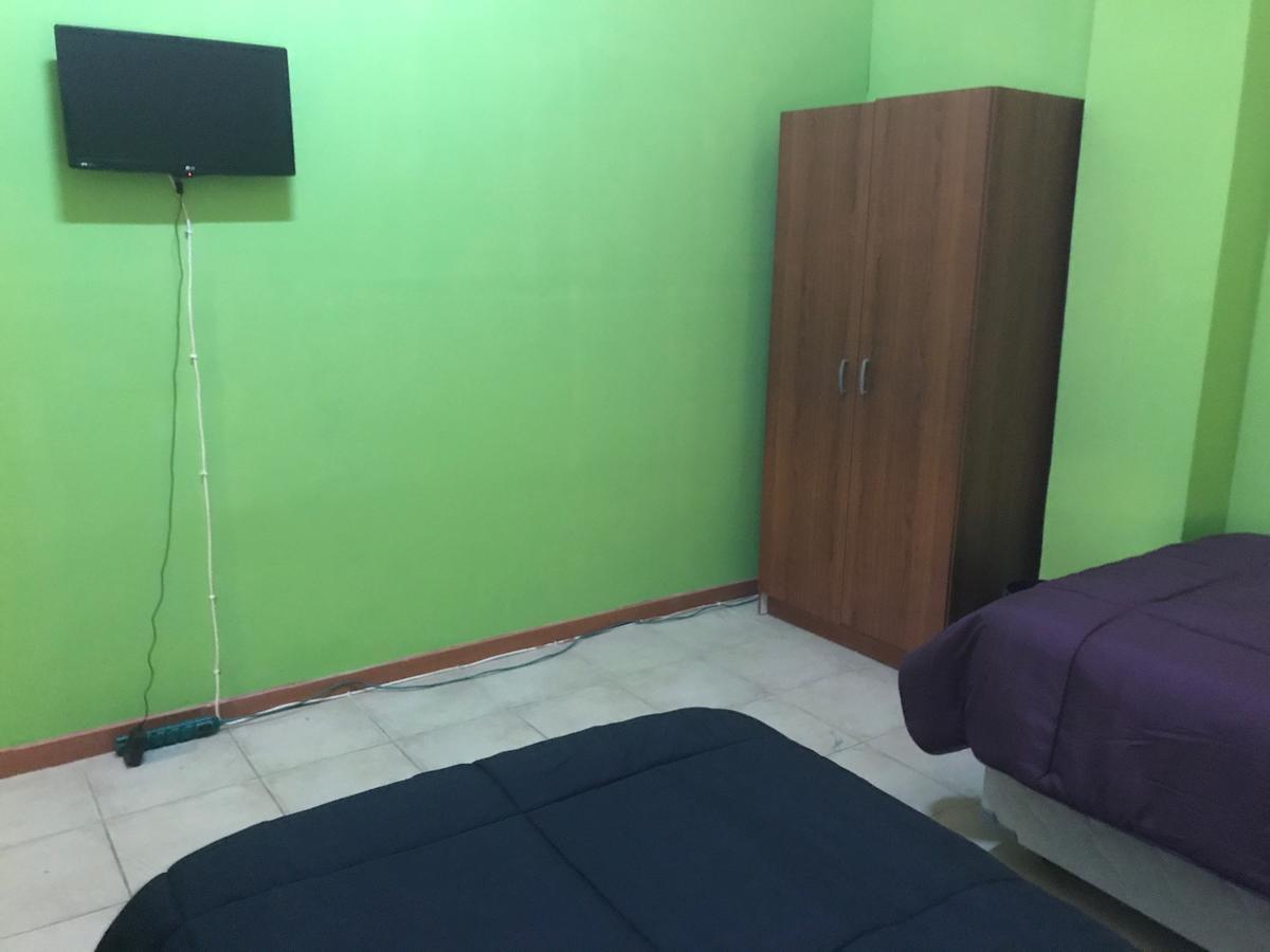 וואלפאראיסו Hostal Tricontinental מראה חיצוני תמונה