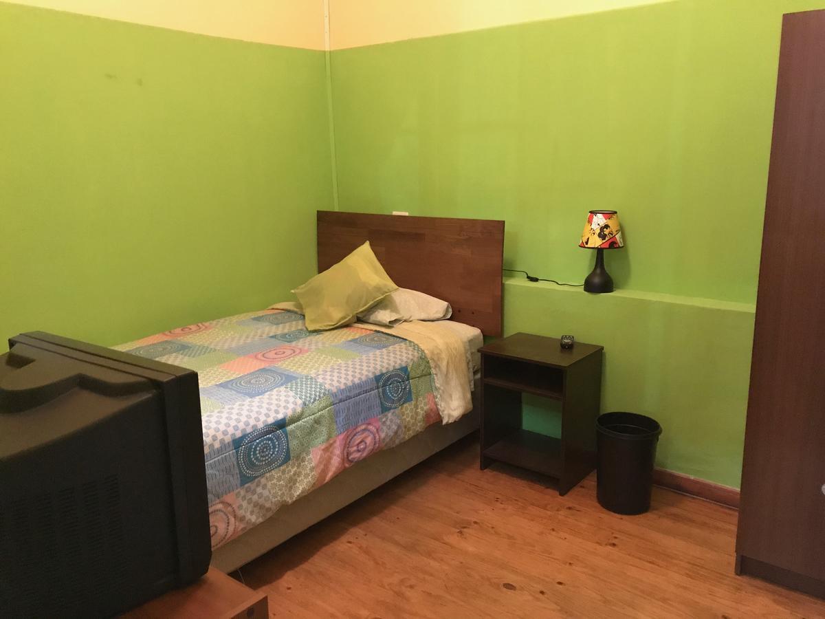 וואלפאראיסו Hostal Tricontinental מראה חיצוני תמונה