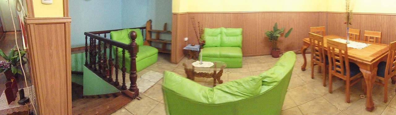 וואלפאראיסו Hostal Tricontinental מראה חיצוני תמונה